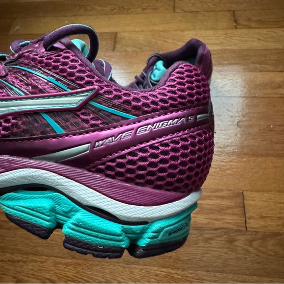 Womens Purple Mizuno Shoes - Picture 5 of 11